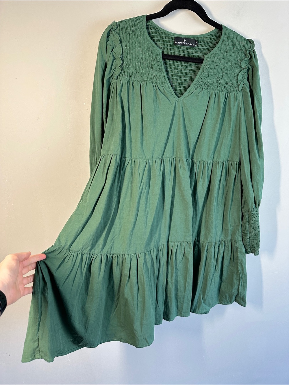 Pomander Place Ceci Smocked Long Sleeve Green Tiered Mini Dress Sz M 100% Cotton - Picture 6 of 11